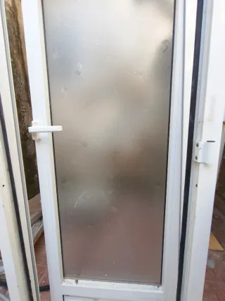 Balconera aluminio 220cm x 62cm