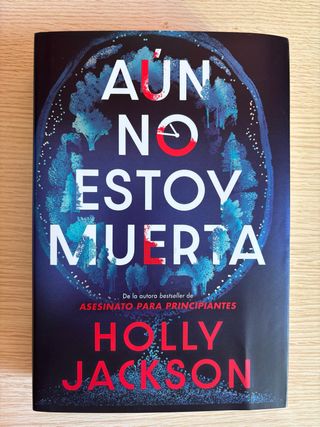 Aún no estoy muerta (edición especial limitada)