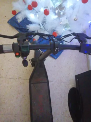 Patinete Eléctrico con Asiento