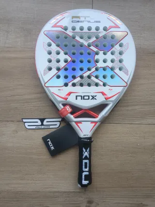 Pala Nox AT10 Pro Cup NUEVA