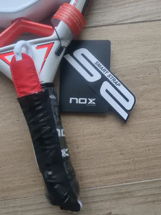 Pala Nox AT10 Pro Cup NUEVA