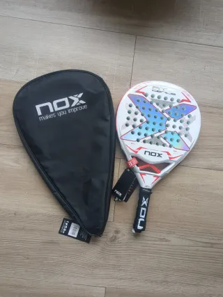 Pala Nox AT10 Pro Cup NUEVA