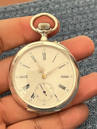 longines de bolsillo en caja de plata J Ombredane