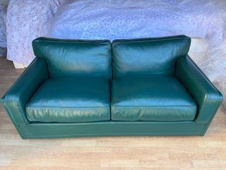 divano in pelle di Poltrona Frau