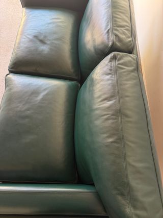 divano in pelle di Poltrona Frau