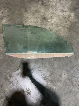 Cristales Delanteros Golf 4