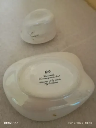 Porta oggetti ceramica cappello oro