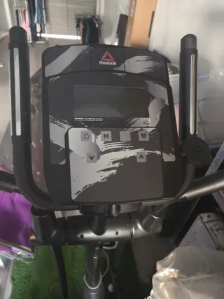 Bicicleta Reebok 460 con Bluetooth