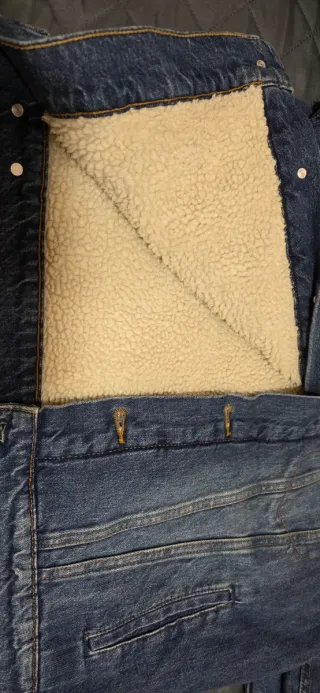 Chaqueta vaquera Zara forro borrego