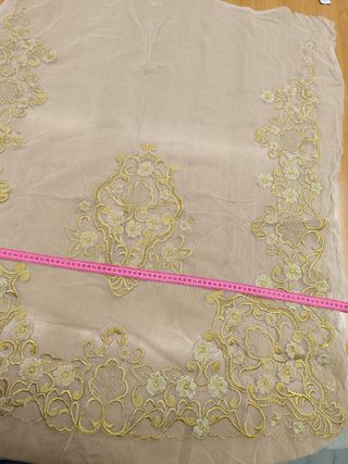 Delantal fallera tul y seda bordado oro sin lent.