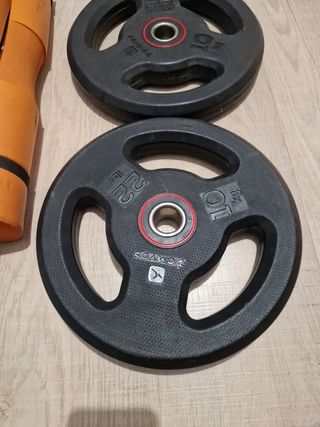 Barra de pesas con discos y cierres