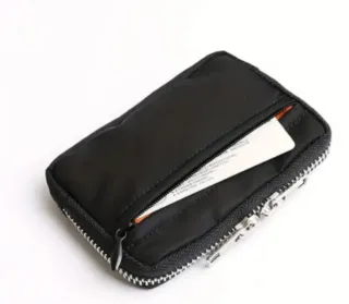 Cartera minimalista japonesa negra