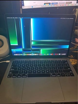 MacBook Pro i7 16GB RAM 512gb