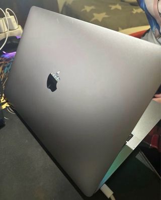 MacBook Pro i7 16GB RAM 512gb