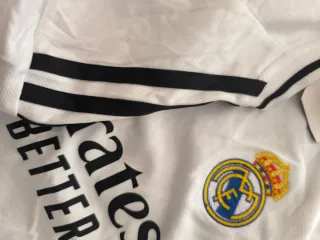 Conjunto Real Madrid Talla Marca 26 es como una XS