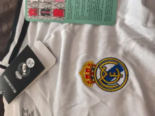 Conjunto Real Madrid Talla Marca 26 es como una XS