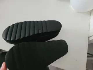 Zapatillas de estar por casa negras