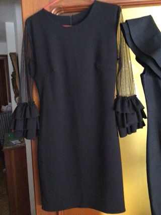 Dos vestidos negros