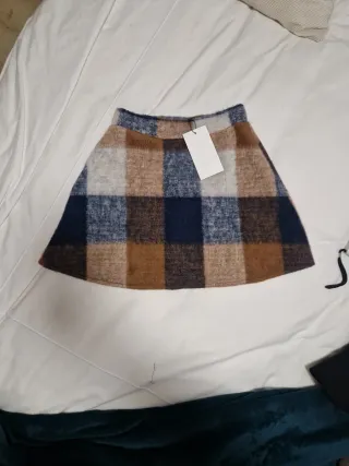 Falda Zara cuadros azul y marrón