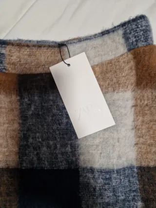 Falda Zara cuadros azul y marrón