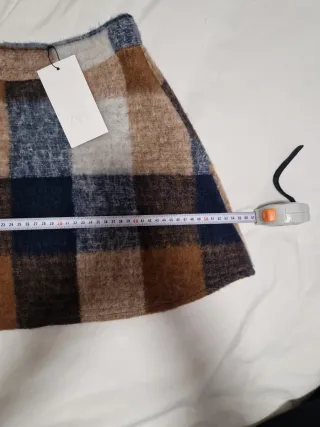 Falda Zara cuadros azul y marrón