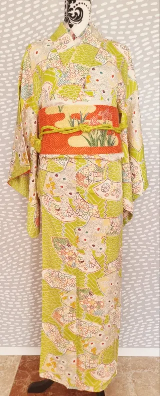 Kimono Komon verde lima estampado floral