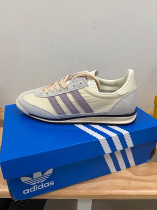 Zapatillas Adidas SL72 Beige y Morado