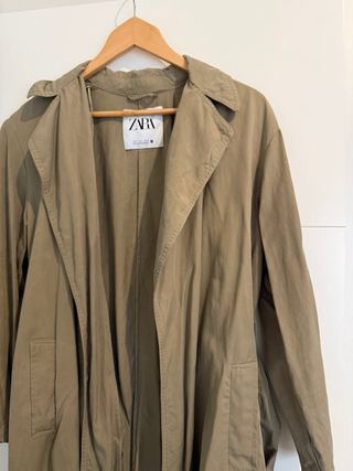 Gabardina Zara verde