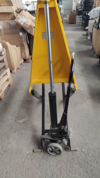 Transpaleta Tijera Total Lifter 400€