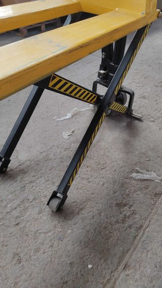 Transpaleta Tijera Total Lifter 400€