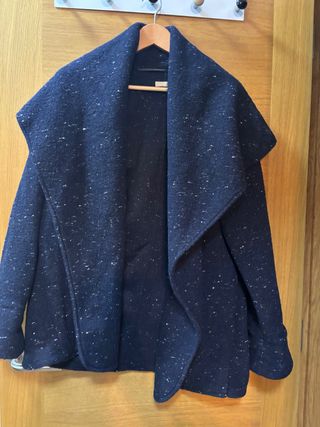 Abrigo azul jaspeado