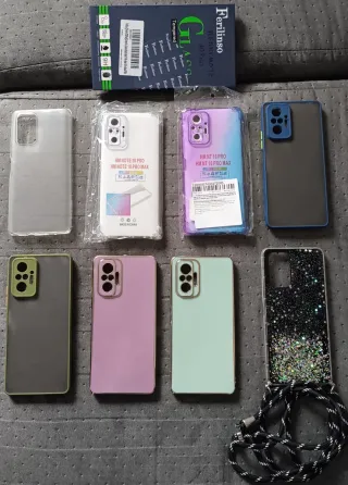 Xiaomi Redmi Note 10 Pro Dorado con 8 custodie