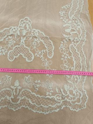 Delantal Fallera Tul Bordado Beige sin lent.