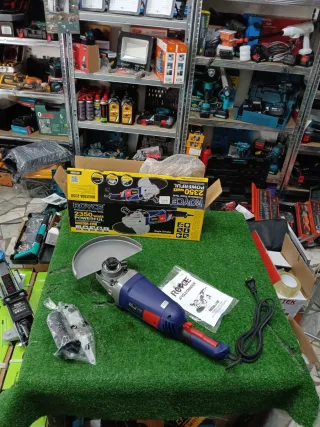 Smerigliatrice angolare Royce 2350W
