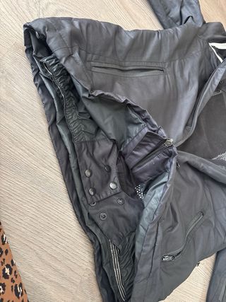 Chaqueta Roc Nation Negra y Blanca Talla XL