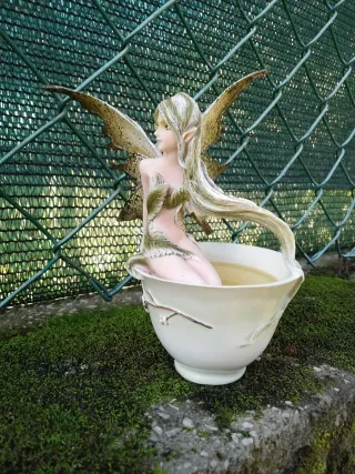 Tazzina Amy Brown oro e rosa