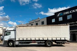 Camion rigido Mercedes Axor 1833 2014