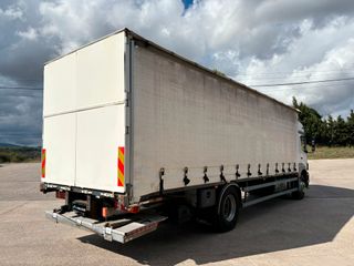Camion rigido Mercedes Axor 1833 2014