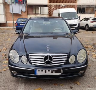 Mercedes-Benz Clase E 2004