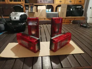 Pilotos Traseros Remolque Izquierdo y Derecho