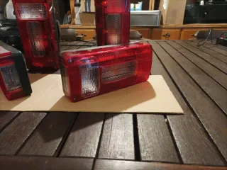 Pilotos Traseros Remolque Izquierdo y Derecho