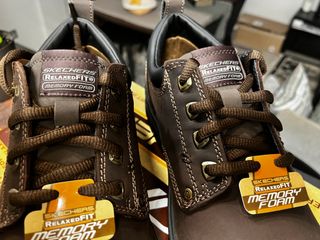 Zapatos Skechers Relaxed Fit Marrón Talla 43 nuevo