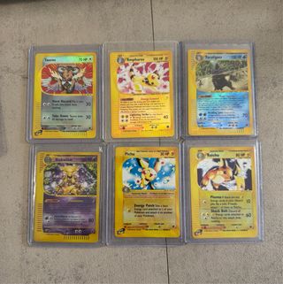 Lotto carte Pokémon spedizione rapida
