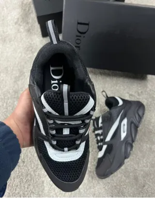 DIOR B22 Triple Black – Talla 43