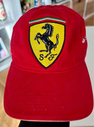 Gorra Ferrari F1 Roja