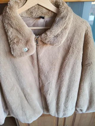 Cazadora juvenil beige