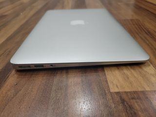 MacBook Air 11 (2015) Plata