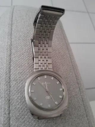 Reloj Citizen Acero Inoxidable Gris