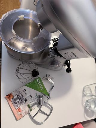 Batidora Eléctrica BECKEN