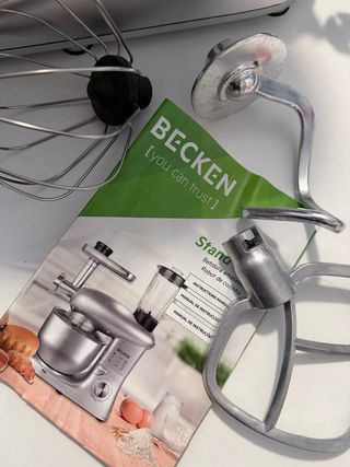 Batidora Eléctrica BECKEN